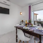 Appartement 2 Bedroom Stunning In Banjol