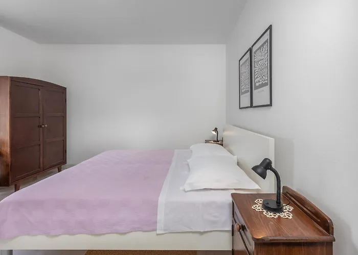 2 Bedroom Stunning In Lejlighed *
